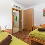 Σπίτι διακοπών Stunning In With Sauna *